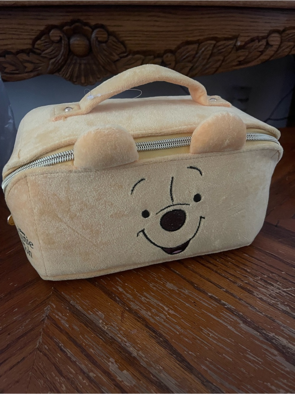 Wet n wild Winnie the Pooh makeup bag